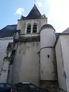 Vue d'une tourelle d'escalier en encoignure de deux murs