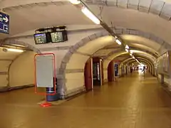 Ancien tunnel sous les quais.