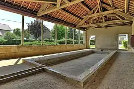 Le bassin du lavoir.