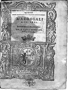 Première page en noir et blanc d'un recueil imprimé, avec des armoiries