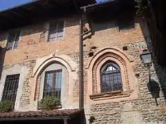 Maison du Moyen Âge à Ghemme (Italie).