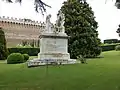 Statue dans le jardin du Vatican.