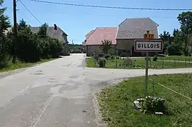 Entrée du village.