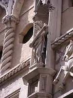 La statue de la Force sur la façade de la Lloggia