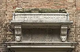 Le Sarcophage de Giovanni Priuli XIVe siècle