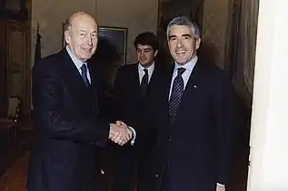 Avec Pier Ferdinando Casini au Conseil européen de Laeken (2001).