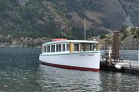 Little Chief, bateau assurant des excursions touristiques sur le lac