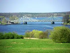 Pont de Glienicke, photographié depuis le parc Babelsberg le 10 avril 2009.