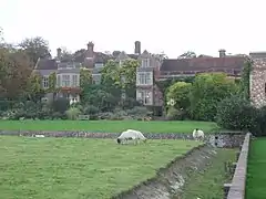 Glyndebourne House, les moutons et le ha-ha.