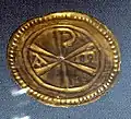Plaque votive avec chrisme, seul objet en or