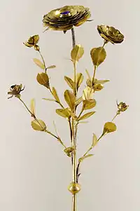 Rose d'or du trésor de la cathédrale Notre-Dame de Bâle.