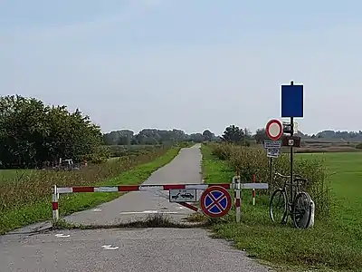 La piste cyclable Golena del Po, Via del Sale.