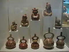 Céramiques (Moche).