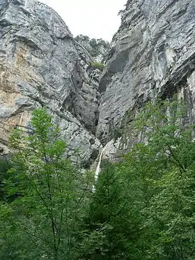 Cascade de la Drevenne et partie basse du canyon des Écouges