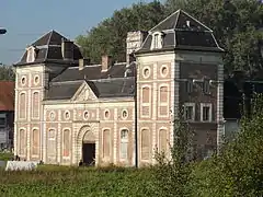 Le bâtiment principal.