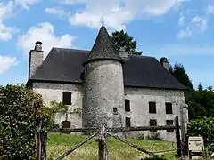 La maison forte d'Auyères.