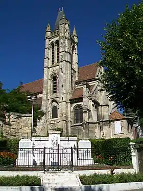 Image illustrative de l’article Église Saint-Pierre-Saint-Paul de Goussainville