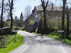 Entrée du Bourg (Le Cheix).