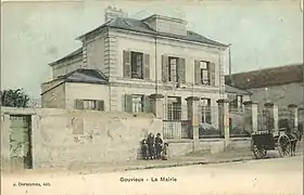 La mairie.