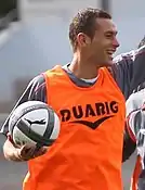 Photographie de Grégory Bourillon à l'entraînement avec le FC Lorient en septembre 2010.