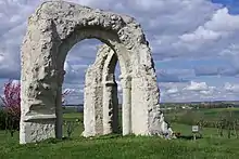 Vestiges de l'église Saint-Jean de Grésignac.