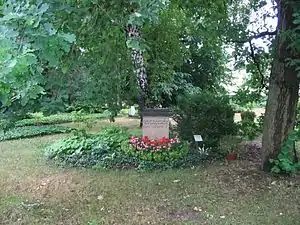 Tombe de August Josef Ludwig von Wackerbarth (de)