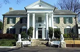 Graceland, à Memphis, acheté en 1957.