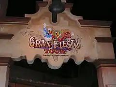 Entrée de l'attraction Gran Fiesta Tour Starring The Three Caballeros dans le pavillon du Mexique à Epcot