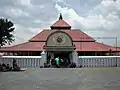 Toit de type tajug ou meru réservé aux espaces sacrés, ici une mosquée à Yogyakarta.
