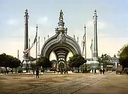 Exposition universelle de 1900 : porte d'entrée de l'Exposition.