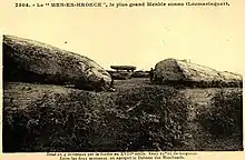 Émile Hamonic : Le "Grand menhir brisé d'Er Grah" (carte postale, vers 1910).