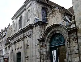 L'entrée du grand séminaire de Besançon.