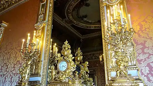 Paire de candélabres, salon de l'Horloge, hôtel du ministre des Affaires étrangères à Paris.