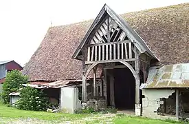 La grange dîmière du XVe siècle.