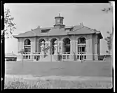 Grand hall de l'école chrétienne de la région du Lingnan, 1917-19. Guangzhou. Style éclectique chinois