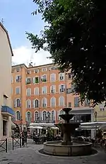 Fontaine publique