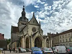 Basilique Notre-Dame de Gray.