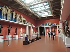 Salle des sculptures grecques
