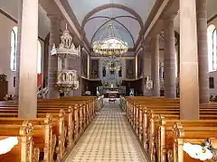 L'intérieur de l'église.