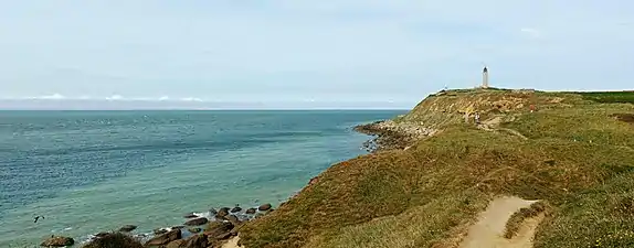 Cap Gris-Nez. Côtes anglaises à l'horizon.