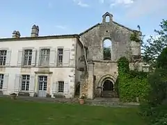 Façade de l'église.