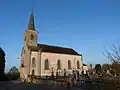 L'église Saint-Martin et le nouveau cimetière.