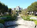 Guerlesquin : le jardin public de la place du Champ-de-Bataille 1.