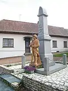 Monument aux morts pour la patrie.