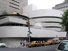 L'extérieur du musée Guggenheim.