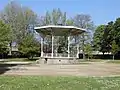 Kiosque du Jardin Public.