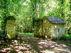 « La Loge » au bois de Morval.