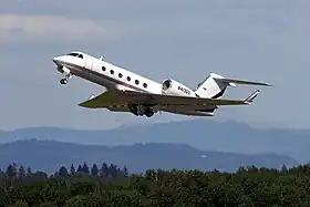 Un G-400 en phase atterrissage en 2006.
