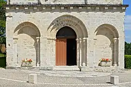 Portail de l'église.