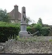 Monument aux morts.